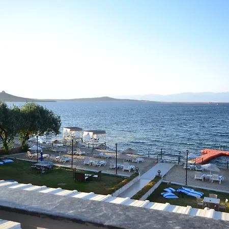 Cunda Basel Hotel 3*