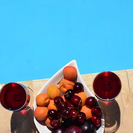 Cunda Basel Готель