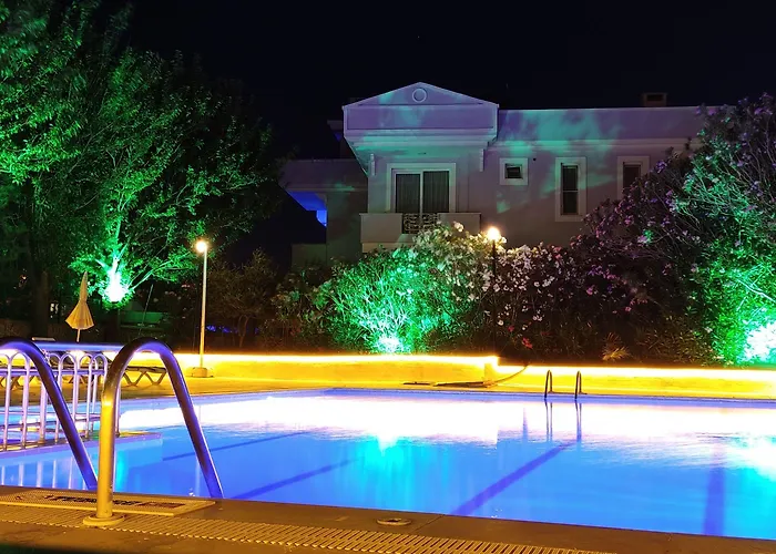 Ξενοδοχείο Cunda Basel