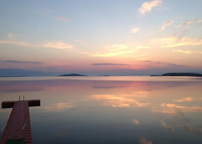 Cunda Basel Ξενοδοχείο 3*